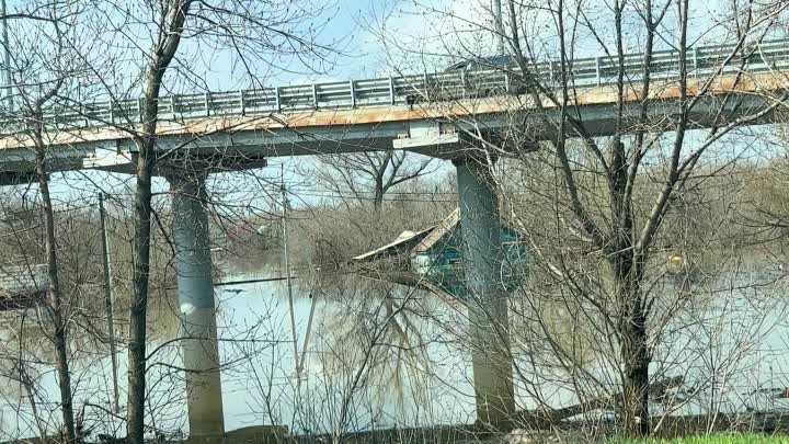 Мост/Оренбург - дома в воде 17.04.24