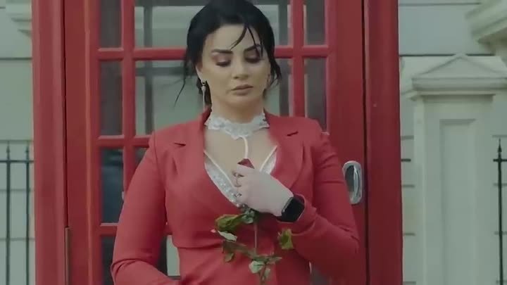 Firuze Babayeva - Belkede Official Music Video)