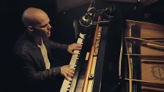 David Guetta – “Dangerous” (Sam Martin Acoustic Piano Versio...