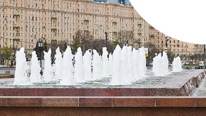 Встречаем сезон фонтанов в столице!