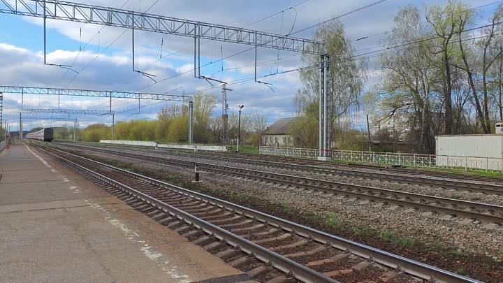 Электровоз ЭП20-062 с поездом №103 Адлер-Москва