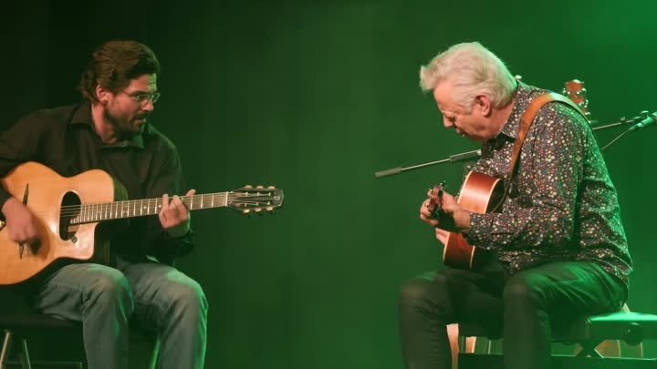 Tommy Emmanuel & Joscho Stephan - Caravan (live)