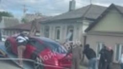 🚘 6 мая в Пятигорске водитель красного BMW врезался в столб...