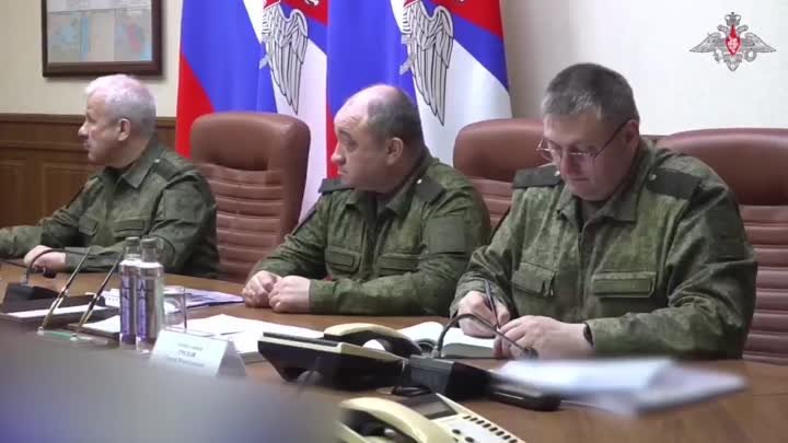 Сергей Шойгу провёл совещание в штабе Объединенной группировки войск. 