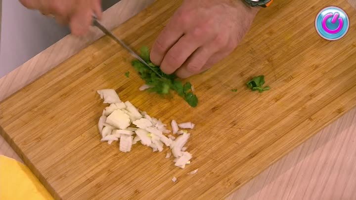 Как приготовить быстрые и вкусные соусы к шашлыку?