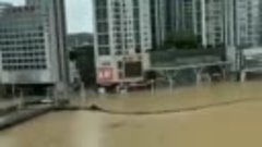 Массивные наводнения из-за сильных дождей в Гуандуне, #Китай...