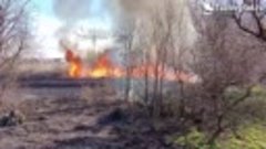 Ландшафтный пожар в Новочеркасске в районе железнодорожного ...