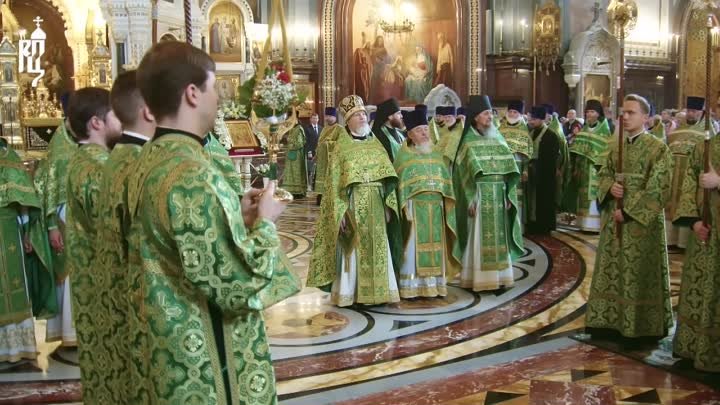 Указом Святейшего Патриарха Кирилла ряд клириков были удостоены бого ...