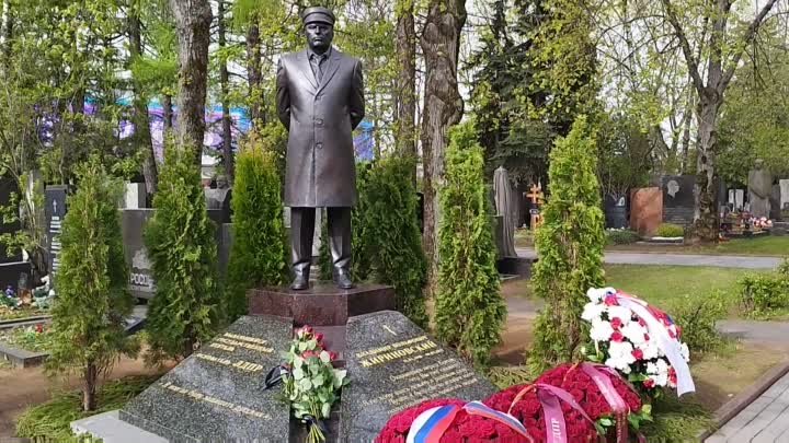 В память о Жириновском