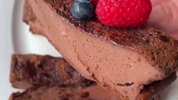 Шоколадно-йогуртовый торт
