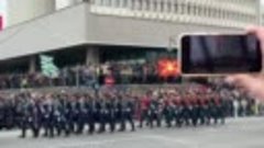 🏵 Марш колонн пехоты на параде Победы во Владивостоке