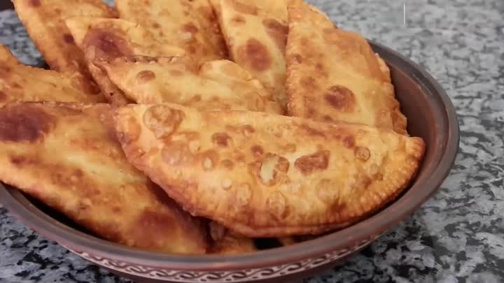 ЭТО САМЫЕ ВКУСНЫЕ ЧЕБУРЕКИ из всех, какие я пробовала! Теперь готовл ...