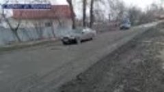 Автодорога по улице Крупской разваливается на глазах