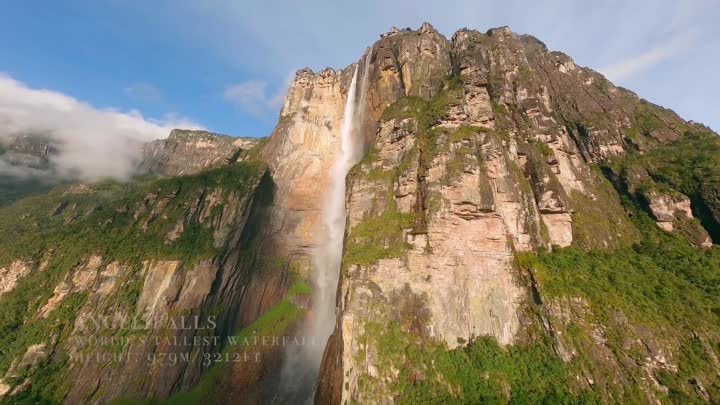 Анхель — самый высокий в мире водопад, общая высота 979 метров, высо ...