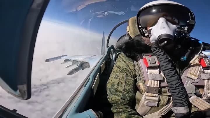 Миноборны РФ показало появление новой ракеты в составе Су-30СМ