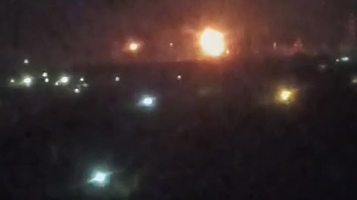🔥 Вночі Рязанський НПЗ атакував дрон, спалахнула потужна пожежа.