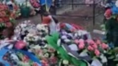 В Кузбассе подростки разгромили могилы участников СВО