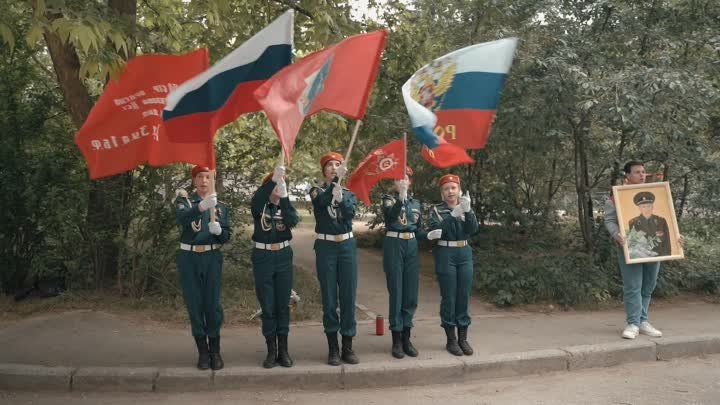 Севастопольские школьники поздравили ветерана Великой Отечественной  ...