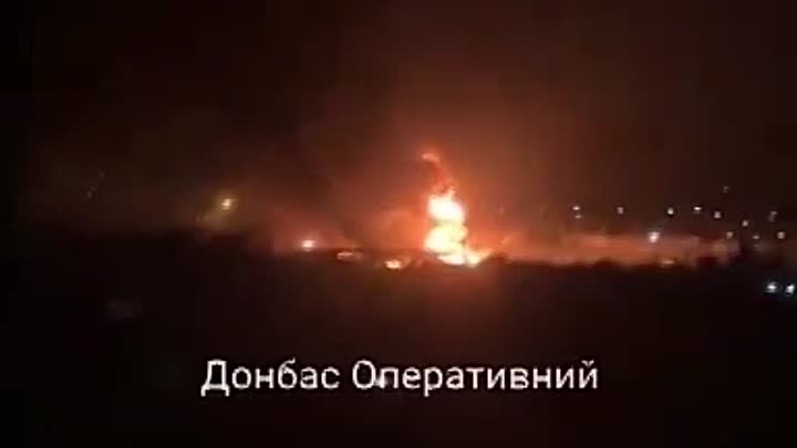 ❗️В окупованому Луганську атакували нафтобазу ракетами ATACMS.

