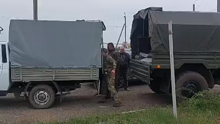 Гум груз в ЛДНР_видео от Вячеслава Парфёнова