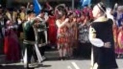 Австралии уйгуры участвовали  день  города    