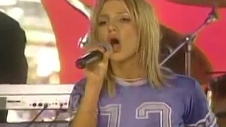 Don't Let Me Be The Last To Know - MTV Live 2000
