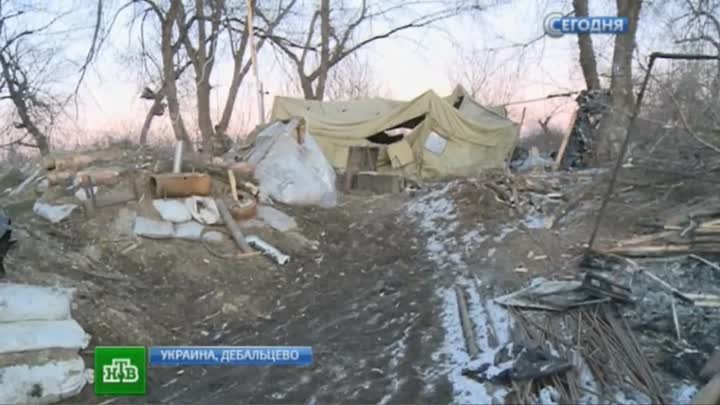 После ухода украинских силовиков в Дебальцеве находят военную технику и натовские сухпайки.