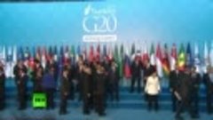 Чтение по губам разговор Путина и Обамы на G20