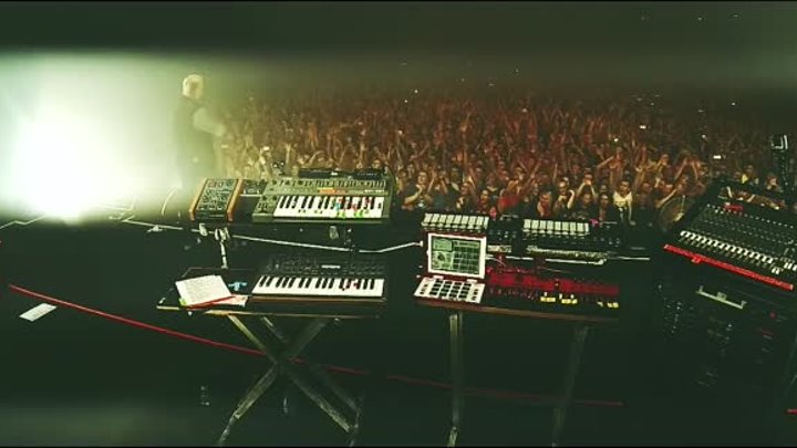 The Prodigy - Nasty (Live in Moscow, Russia, 2015)