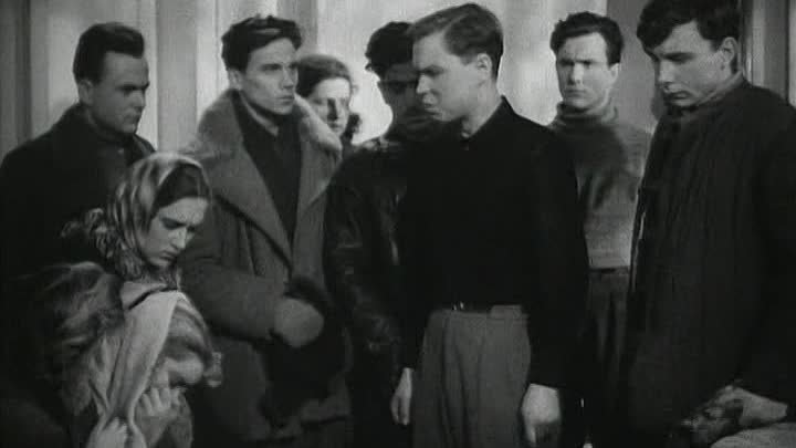 Молодая гвардия сюжет. Молодая гвардия 1948. Юматов молодая гвардия.
