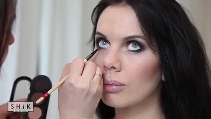 Smoky Eyes. Пошаговое обучение. Наталья Шик