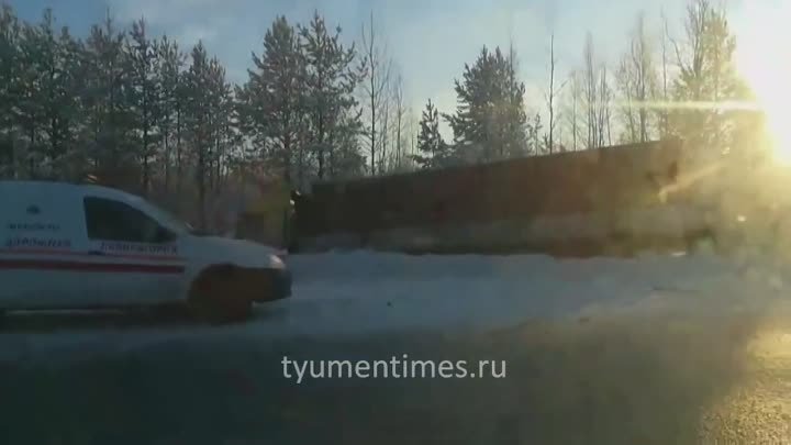 Последствия ДТП трасса Тюмень - Ханты-Мансийск, 602 км., Куть-Ях