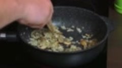 Rezept-Pelmeni-Teigtaschen mit gebratenen Pilzen