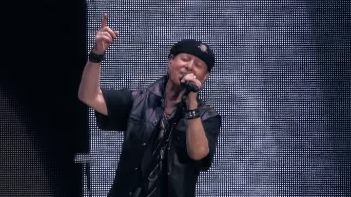 Scorpions - Dynamite (Live At Hellfest, 20.06.2015)