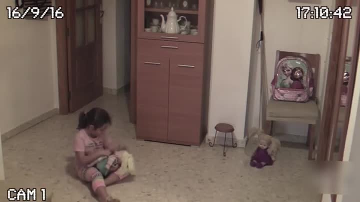 Очень страшное видео! Реальный полтергейст в квартире Москва!