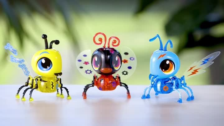 Интерактивные роботы-животные Робо Лайф насекомые