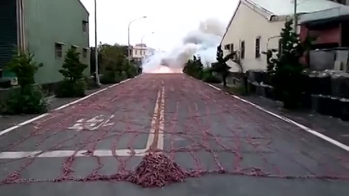 Explosion of thousands firecrackers