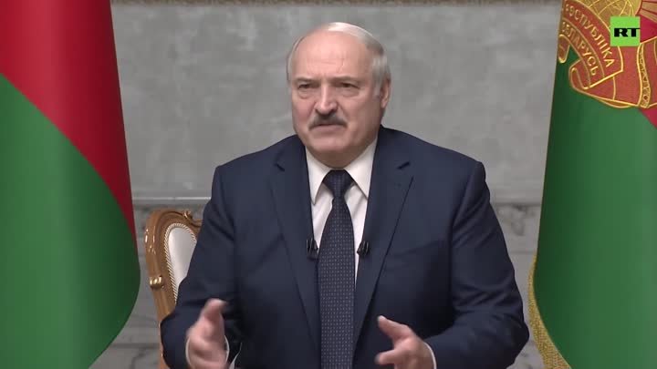 Лукашенко на вертолёте распугал боевиков