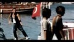 Görmesem Olmaz-Yıldız Usmonova feat.Fatih Erkoç (Official Vi...