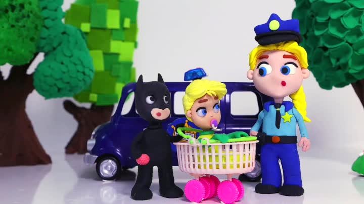 Женщина полицейский  Play Doh Stop motion мультик для детей