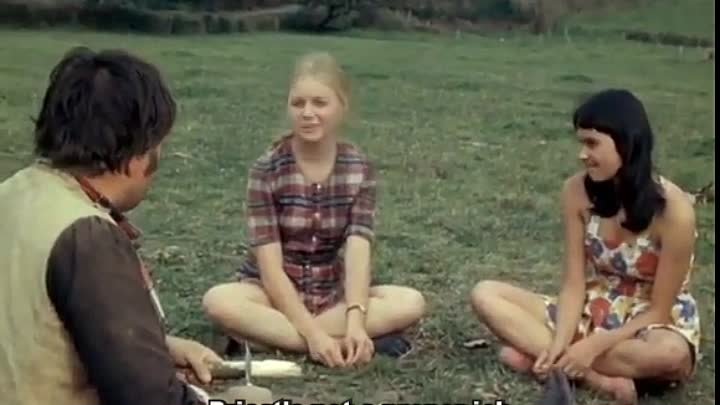 Mais ne nous delivrez pas du mal (1971)  Jeanne Goupil, Catherine Wagener, Bernard Dhéran