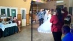 Танец жениха и невесты
