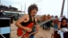 Santana - Soul Sacrifice 1969 &#39;Woodstock&#39; Live Video HQ