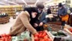 Продукты бабушкам _ знакомим вас с тётей Аллой _ зима пришла