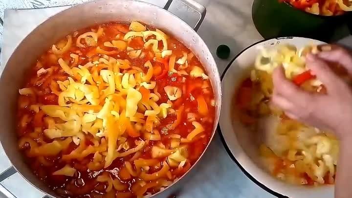 Очень вкусное лечо, из болгарского перца, моркови, лука и помидоров