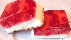 Десерт желейный торт с ягодами Летнее наслаждение без выпечк...