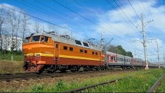 Электровоз ЧС2Т-1040 с поездом №091 (Мурманск → Москва)