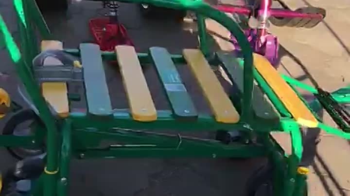 Санки детские с механизмом выдвижных колесных шасси-2250руб