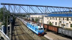 ЭП1М-673 с поездом Новосибирск - Адлер